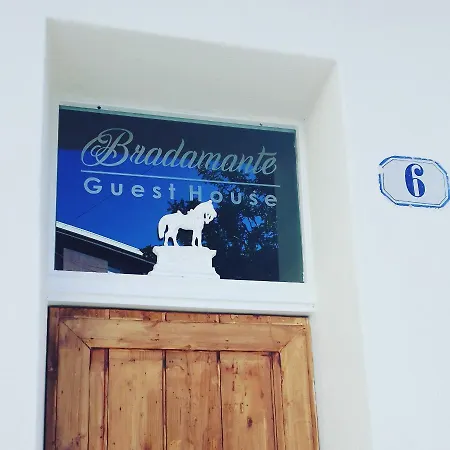 Bradamante فندق مبيت وإفطار شينيسي